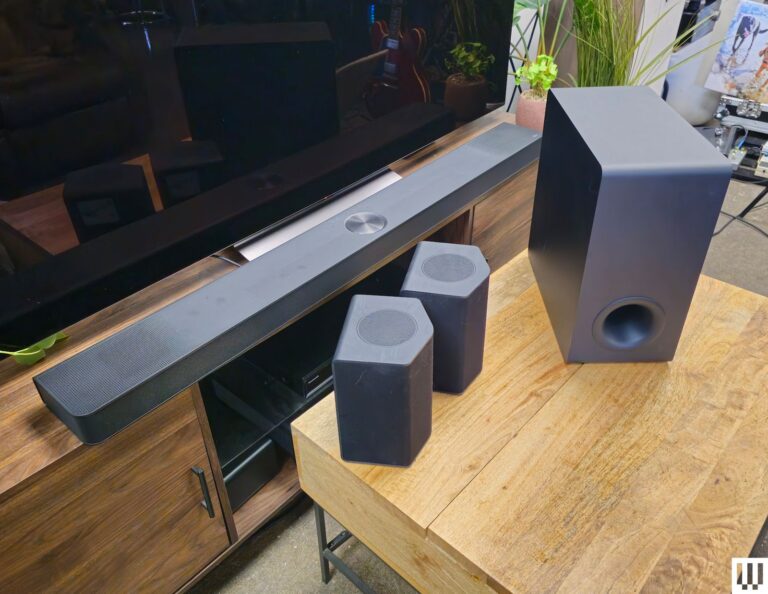 LG-S95TR-9.1.5-Soundbar-System-Table-Reviewer-Photo-no-border-SOURCE-Parker-Hall.jpg